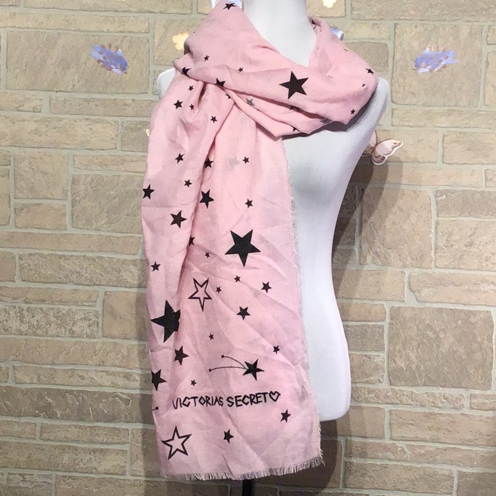 Victoria’s Secret - blanket scarf  76” x 30” NWOT - Picture 2 of 6